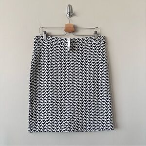 BANANA Republic-White & Blue Stretch Summer Skirt (Size:12)
